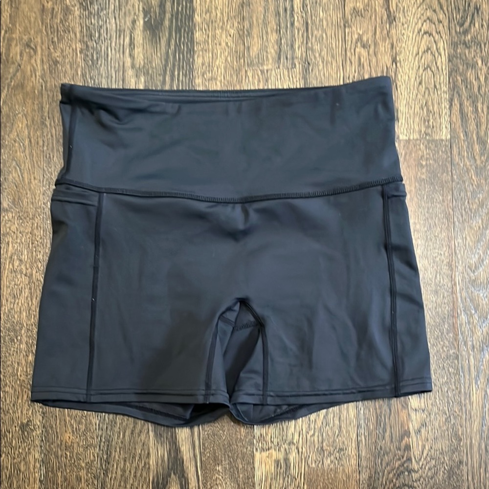 Black milk large nana shorts L